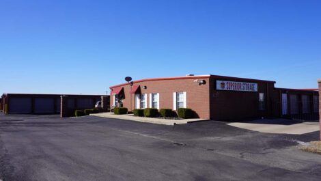 Exterior of Springdale, AR, Superior Storage facility.